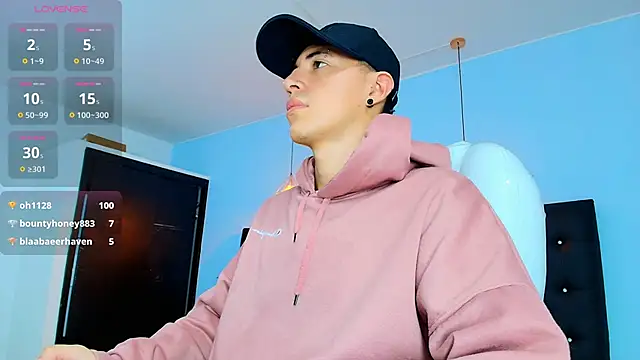 Lobo 17  online show from 09-09-25, 03:49