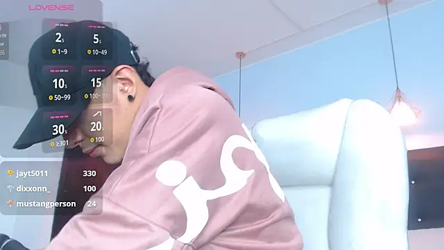 Lobo 17  online show from 10-15-25, 03:38