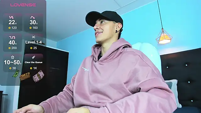 Lobo 17  online show from 11-28-25, 03:50