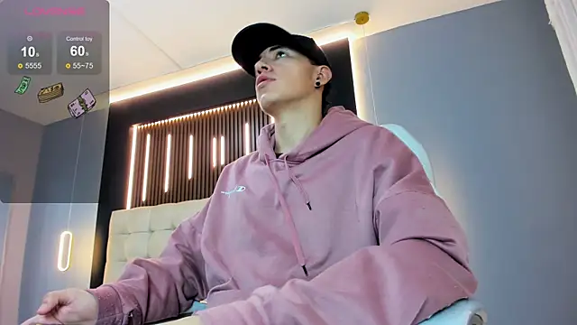 Lobo 17  online show from 04-01-26, 03:41