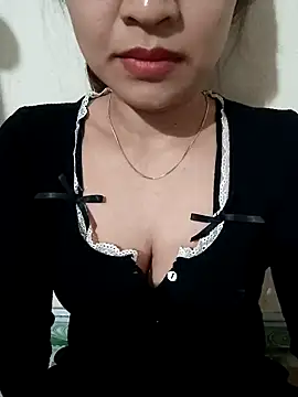 Snapshot of AssAsiancute chatting on 01-07-25, 04:27 AssAsiancute online show from 01-07-25, 04:27