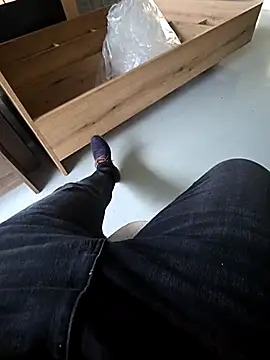 KarlosCarutox online show from 12-04-25, 09:19