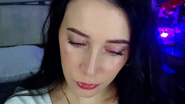 MonikaSweetXXX online show from 09-25-25, 08:37