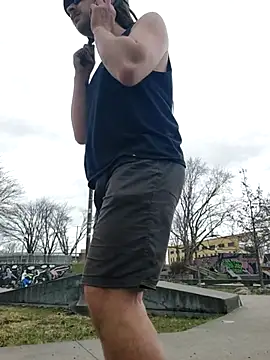 Snapshot of QcMisterv13 chatting on 04-29-26, 07:31 QcMisterv13 online show from 04-29-26, 07:31