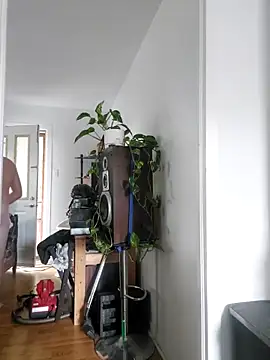 QcMisterv13 online show from 09-23-25, 04:25