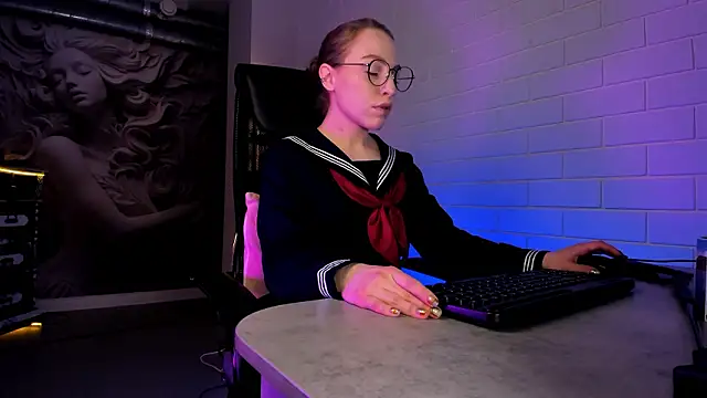 AphexQueen online show from 02-09-26, 09:07