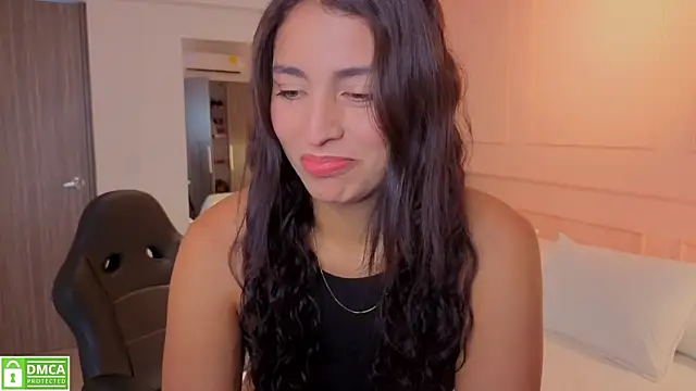 Snapshot of GISELA_RODRIGUEZ chatting on 09-30-25, 11:49 GISELA RODRIGUEZ online show from 09-30-25, 11:49