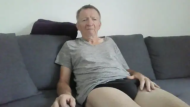 naturiste974 online show from 06-01-26, 05:29