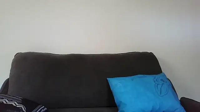 Snapshot of naturiste974 chatting on 01-17-26, 08:07 naturiste974 online show from 01-17-26, 08:07