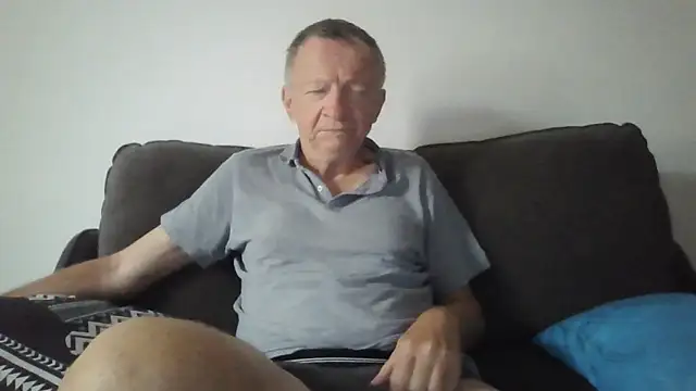 Snapshot of naturiste974 chatting on 02-28-26, 03:39 naturiste974 online show from 02-28-26, 03:39