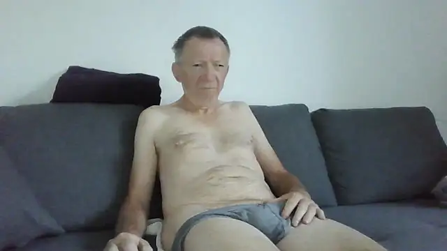 naturiste974 online show from 05-28-26, 04:53