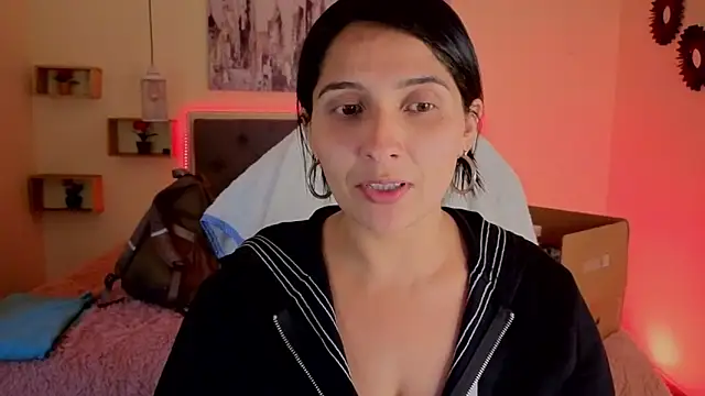 emily leinner online show from 06-03-26, 01:06