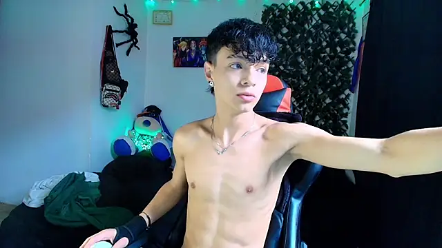 twink sebas  online show from 02-09-25, 03:34