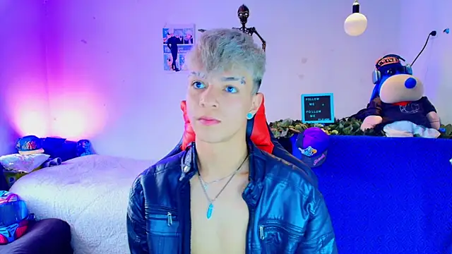 twink sebas  online show from 11-13-25, 03:49