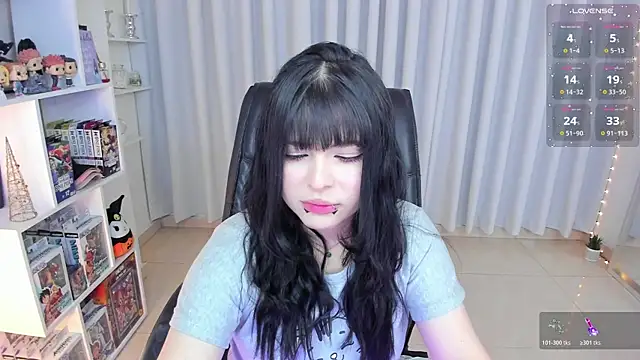 misshoneyxxx online show from 11-11-25, 06:30