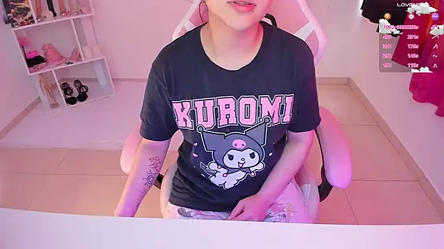 misshoneyxxx online show from 02-19-25, 08:10