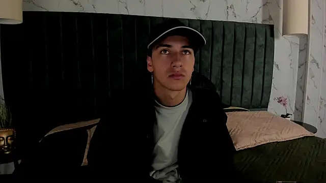 Andy Joy  online show from 12-19-25, 11:34