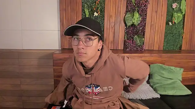 Andy Joy  online show from 03-30-26, 12:06