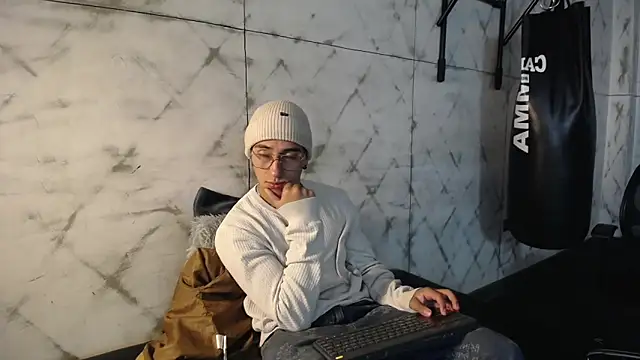 Andy Joy  online show from 03-02-26, 12:01