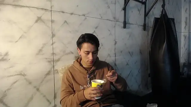 Andy Joy  online show from 02-05-26, 10:33