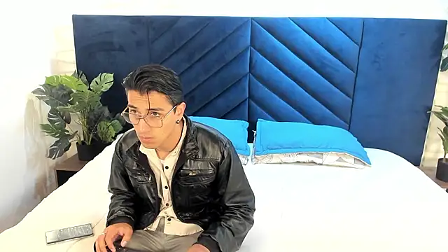 Andy Joy  online show from 03-27-26, 11:44