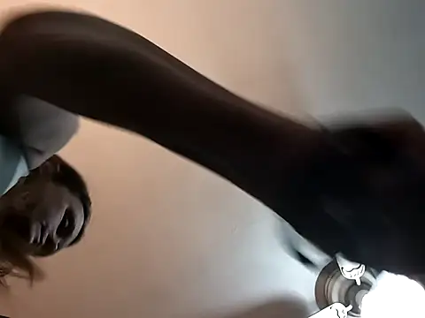 skyeb0787 online show from 03-17-25, 04:54