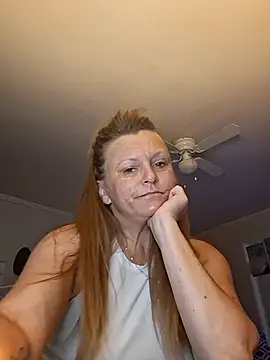 skyeb0787 online show from 10-19-25, 12:19