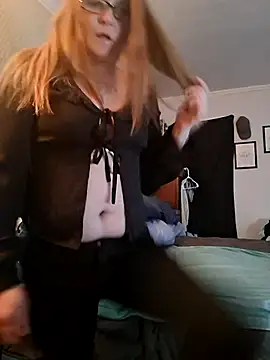 skyeb0787 online show from 02-25-26, 10:37