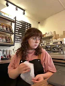 cinnabon  online show from 10-20-25, 11:00