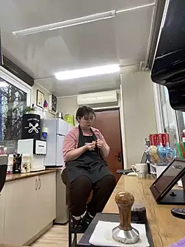 cinnabon  online show from 02-01-25, 02:24
