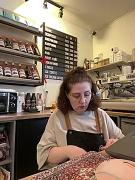 cinnabon  online show from 02-03-26, 01:27