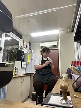 cinnabon  online show from 03-01-25, 05:27