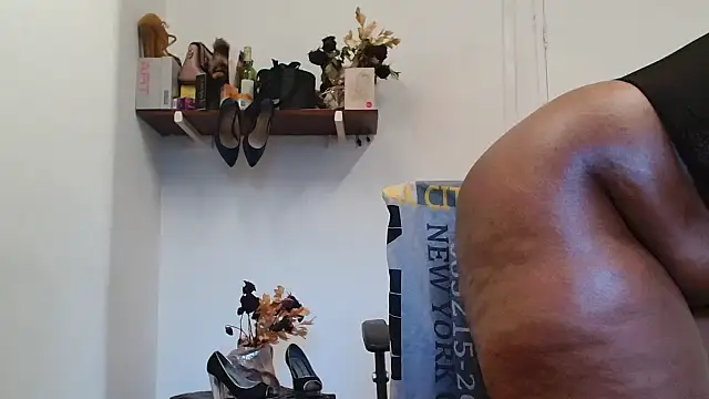 xTALLSEXYBUMx online show from 11-01-25, 04:30