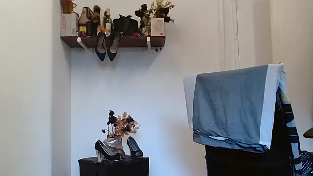 xTALLSEXYBUMx online show from 11-02-25, 05:23