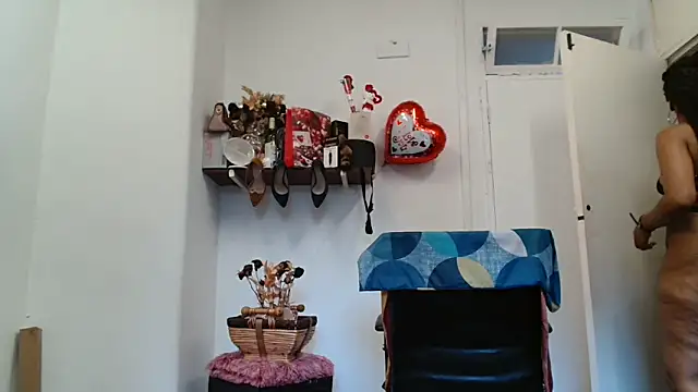 xTALLSEXYBUMx online show from 02-17-26, 04:43