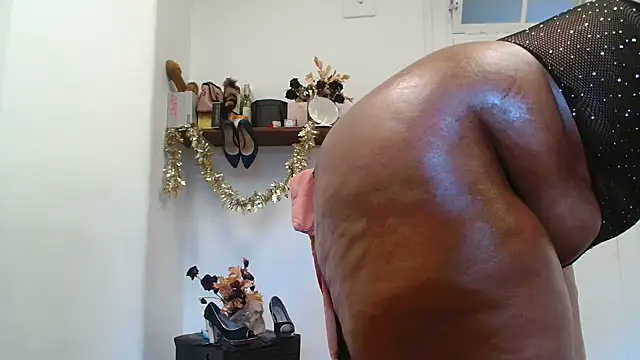 xTALLSEXYBUMx online show from 12-05-25, 04:11