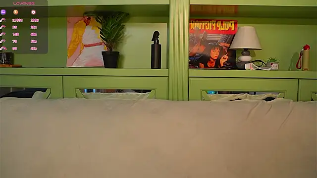 LindaFarmer online show from 03-11-26, 04:06