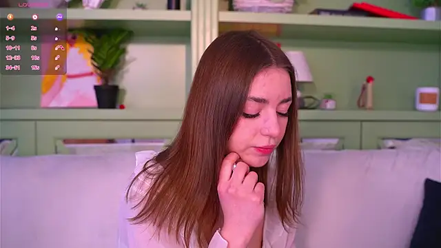 LindaFarmer online show from 03-01-26, 05:07