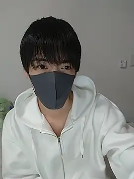 itsme LEON online show from 02-25-25, 01:21