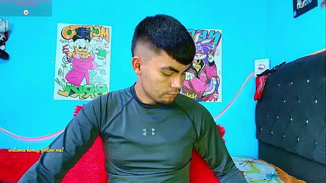Snapshot of kalivan_voinesscu chatting on 02-17-25, 06:53 kalivan voinesscu online show from 02-17-25, 06:53