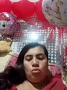 Snapshot of naughty-sharlot chatting on 01-06-25, 10:58 naughty-sharlot online show from 01-06-25, 10:58