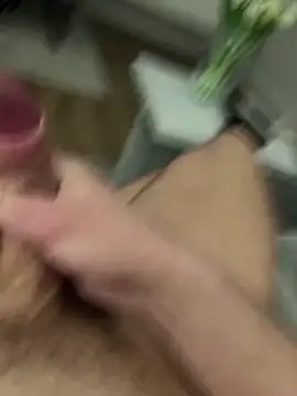 Snapshot of derboy1919 chatting on 02-25-26, 10:48 derboy1919 online show from 02-25-26, 10:48