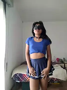 Snapshot of Bella_Luna18 chatting on 01-22-25, 08:51 Bella Luna18 online show from 01-22-25, 08:51