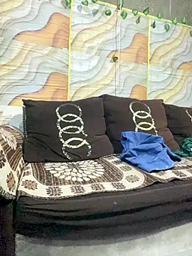 Tameesh sexy mistress online show from 12-21-25, 04:41