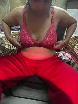 Snapshot of Tameesh_sexy_mistress chatting on 06-17-26, 04:39 Tameesh sexy mistress online show from 06-17-26, 04:39