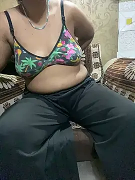 Tameesh sexy mistress online show from 07-21-26, 05:09
