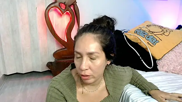 naihroby online show from 02-17-26, 05:49