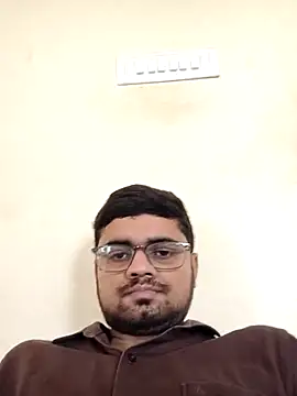 Snapshot of Ishan003 chatting on 04-18-26, 06:05 Ishan003 online show from 04-18-26, 06:05