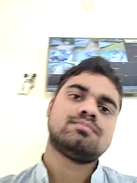 Snapshot of Ishan003 chatting on 05-05-26, 05:43 Ishan003 online show from 05-05-26, 05:43