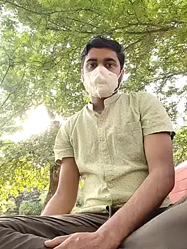 Snapshot of Ishan003 chatting on 05-15-26, 01:25 Ishan003 online show from 05-15-26, 01:25